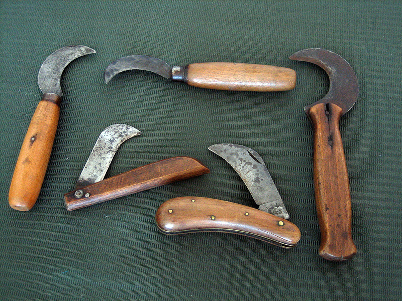 Vintage Vineyard Knives