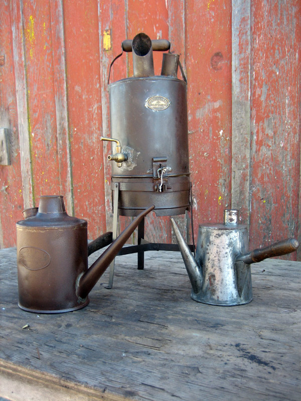 Vineyard Boiler Cans for Pests